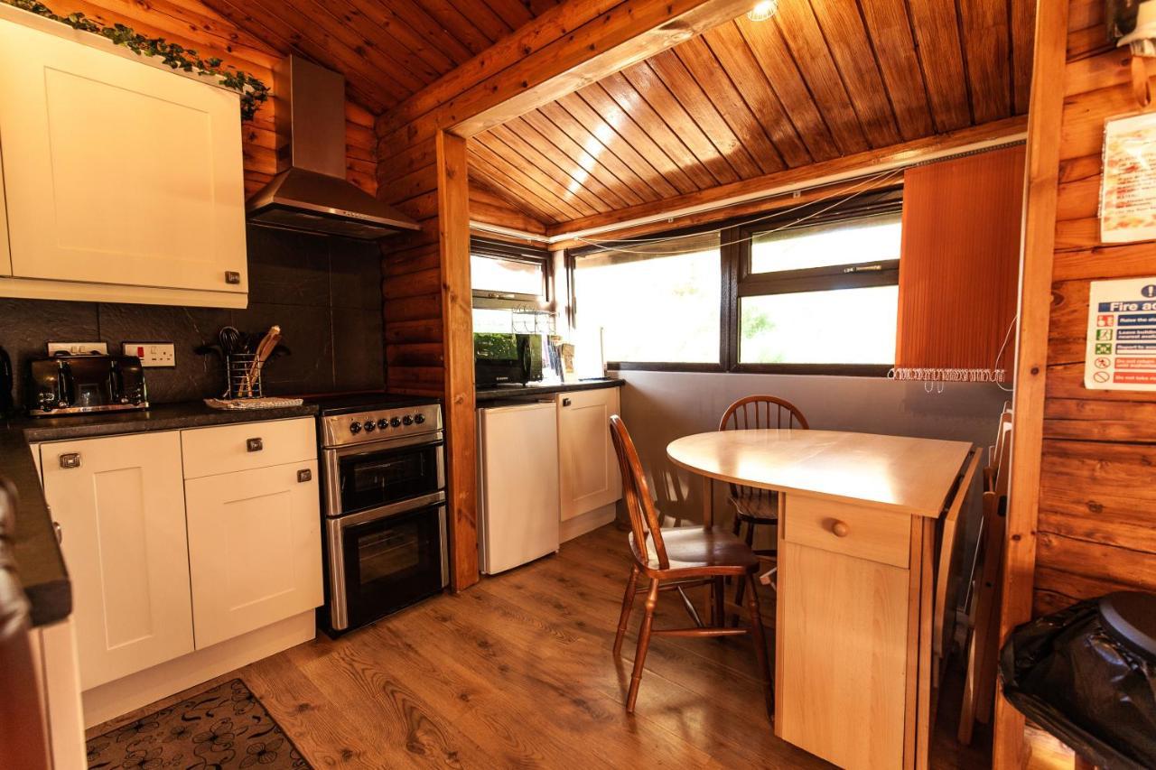 Stunning Log Cabin With Garden In Snowdonia - Hosted By Seren Short Stays Trawsfynydd Exterior photo